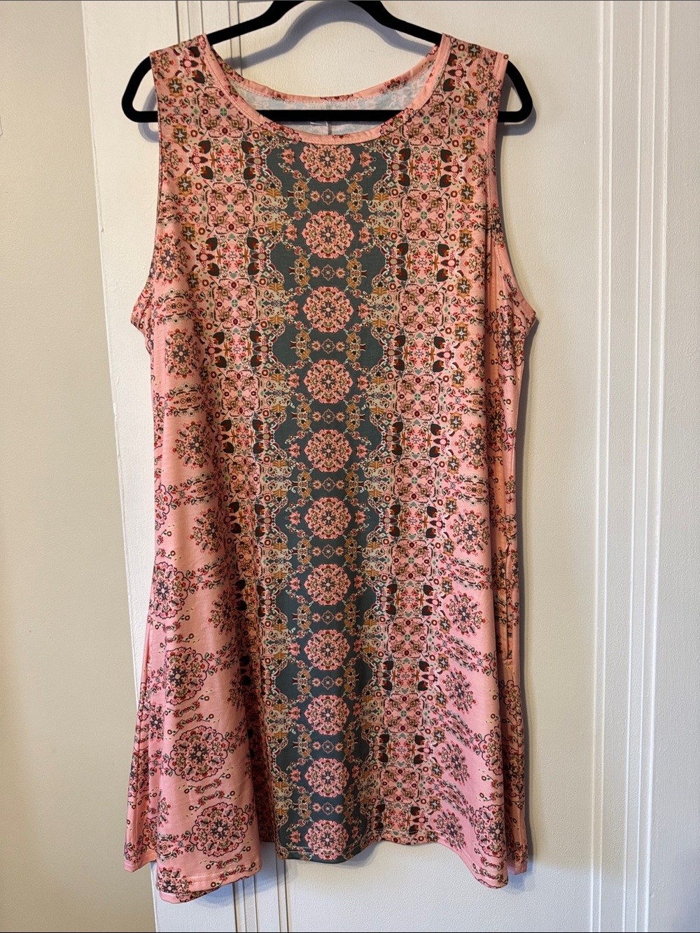 Sleeveless Pink Patterned A-Line Dress with Pockets